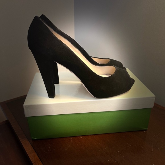 Kate Spade Italian suede Georgia peep toe Pumps - Picture 1 of 4